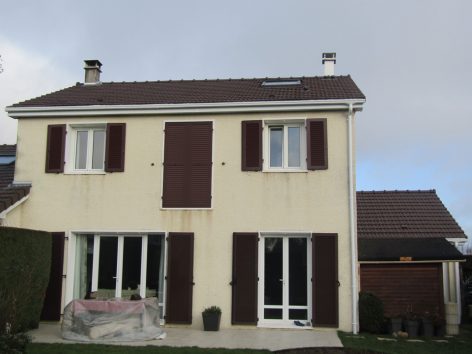 Isolation de toiture et remplacement gouttières au Mesnil Saint Denis