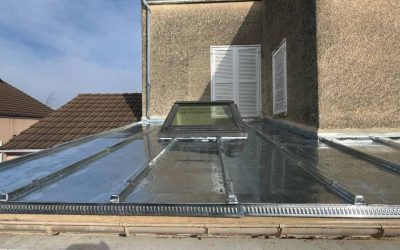 Isolations, costière de velux, toiture en zinc sur Voisins-le-Bretonneux.